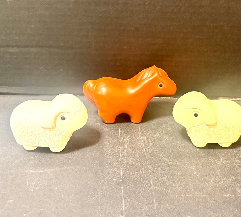 Little Tikes Noah’s Ark Farm chunky 2 sheep & horse 1990’s